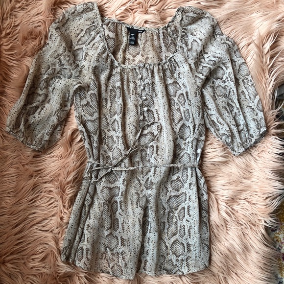 Python Print Sheer Peasant Blouse/Tunic - Picture 4 of 4